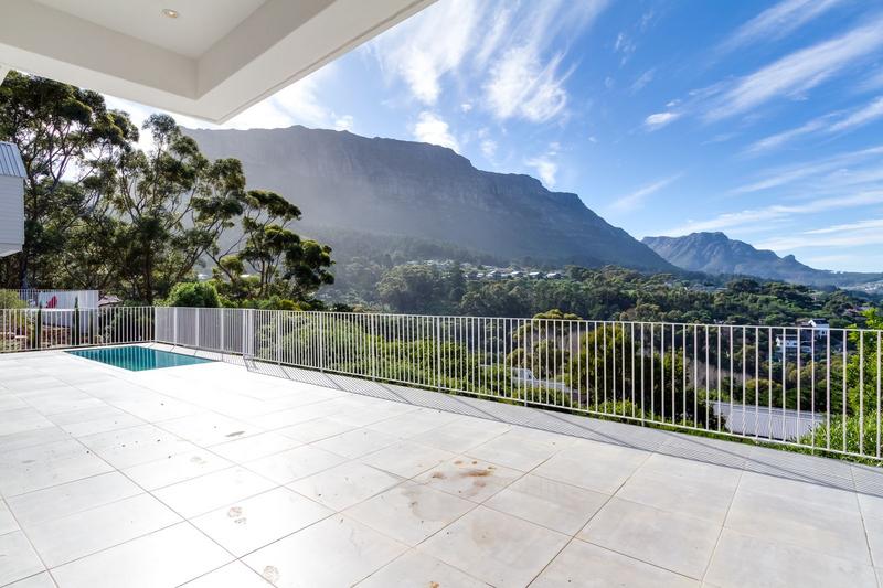 To Let 2 Bedroom Property for Rent in Hout Bay Western Cape